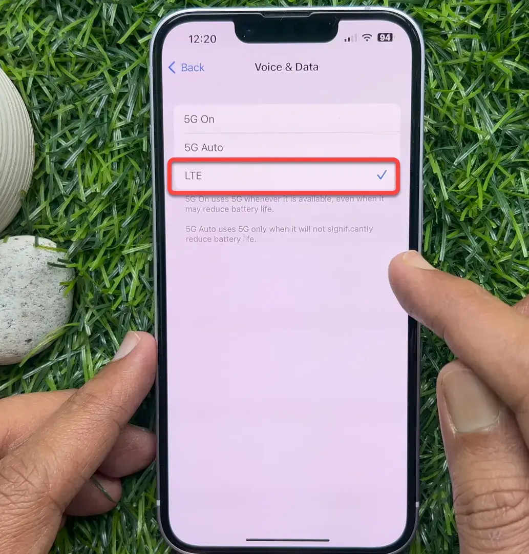 Disable 5G Network on iPhone 12, 13, and 14 Series